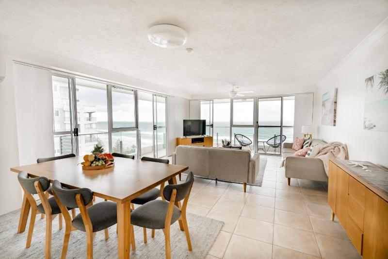 Cashelmara Beachfront Apartments - image 14