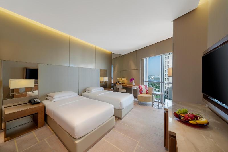 King Room - Club Access image 3