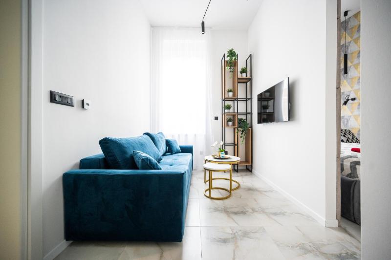 140 SQM Apartment with 4 units - GREAT FOR GROUPS - image 13