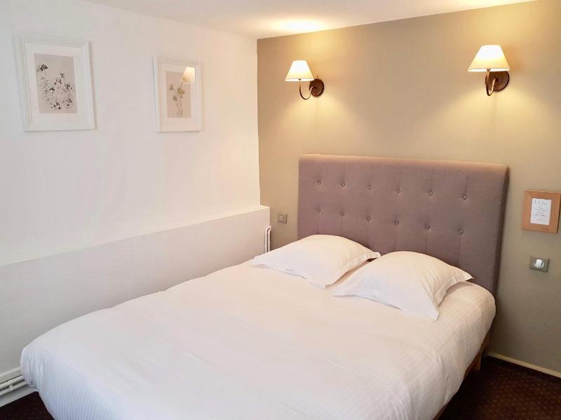 Small Single Room image 4