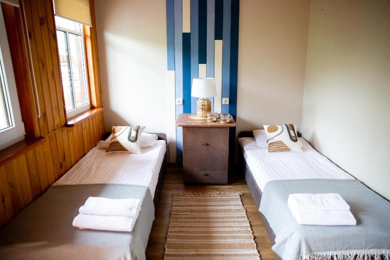 Double Room image 4