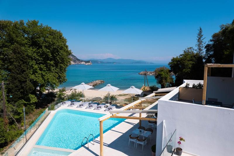 Alboro seaside suites - image 37
