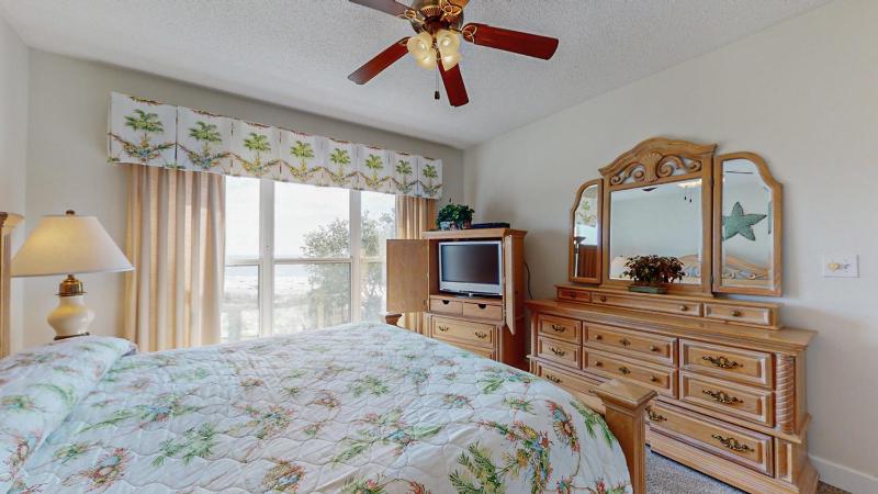 5506 Hampton Place South - image 6