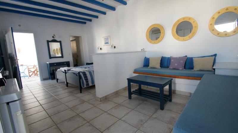 Family Room image 1