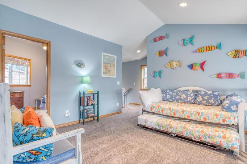 Bainbridge House - image 19