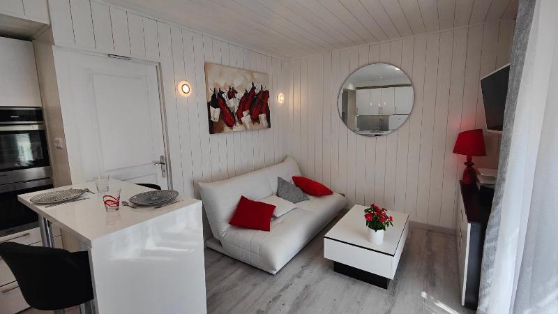 Le Petit Paradis Images