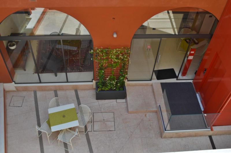 Junior Suite with Terrace image 3