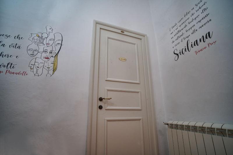 B&B Al Centro - image 41