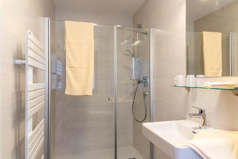 Superior Double Room image 4