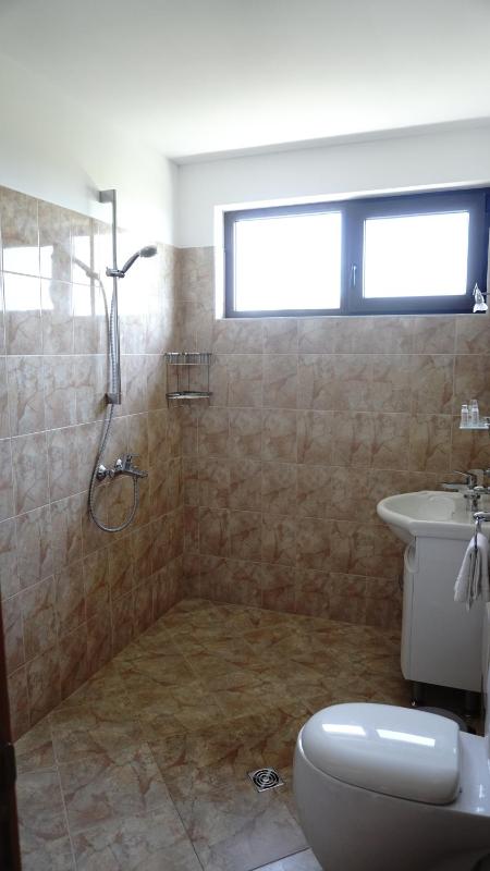 Two-Bedroom Apartment with Terrace and Sea View image 2