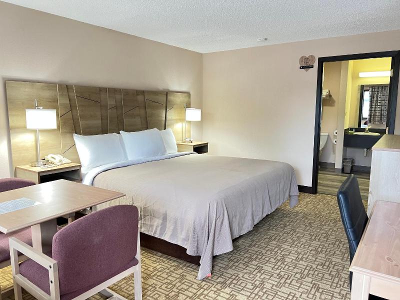 King Room image 1