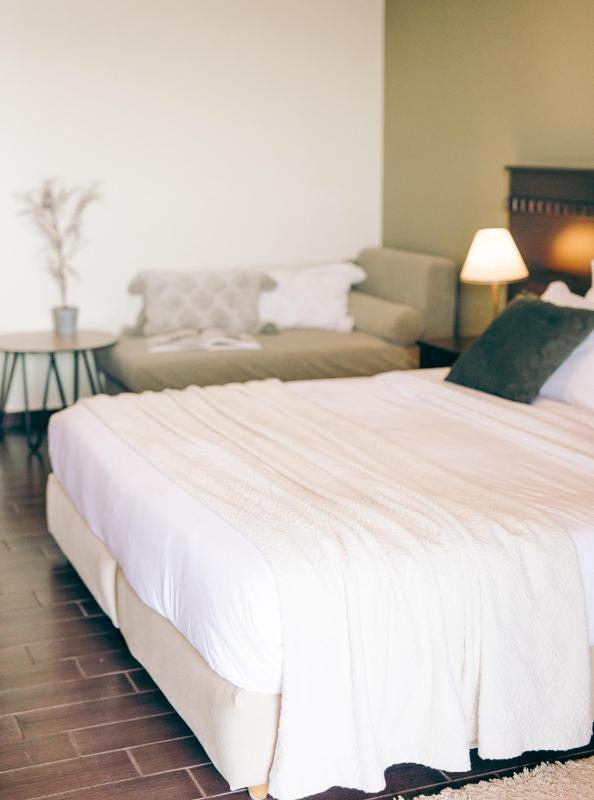 Single Room image 4