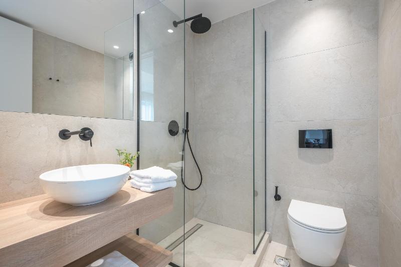 Apartment with Balcony image 2