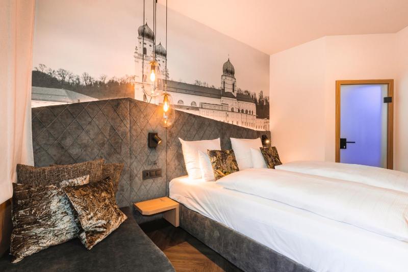 Superior Double Room image 1