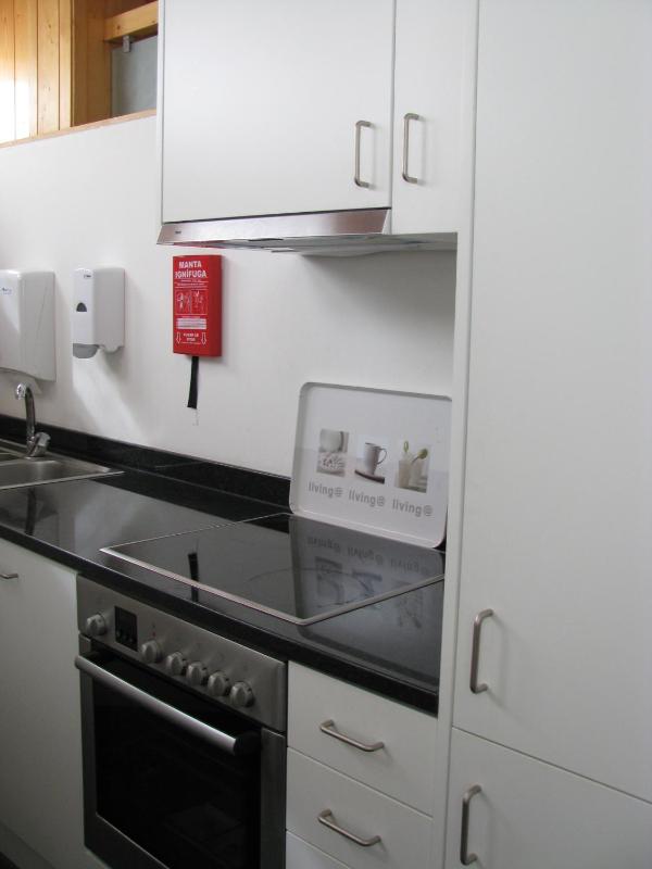 Two-Bedroom House image 4