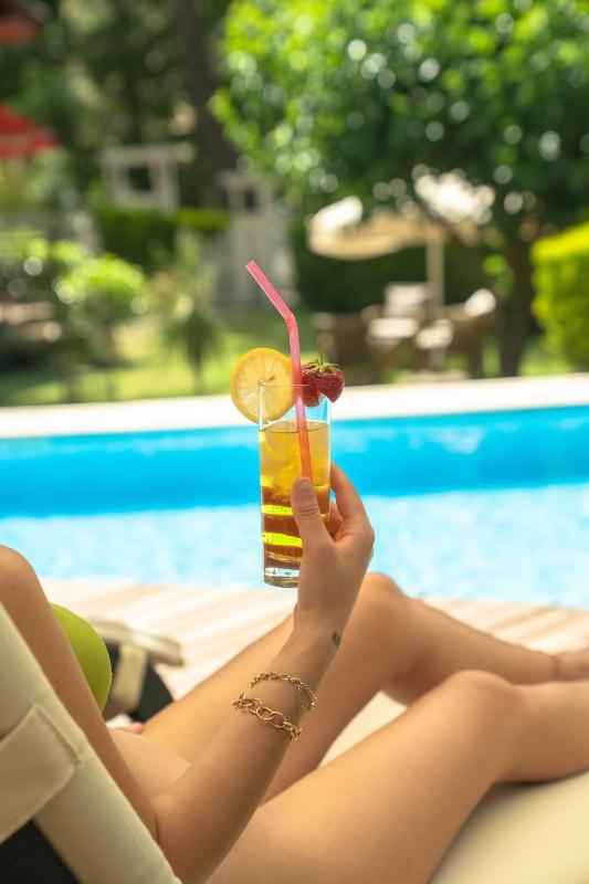 Standard Double Suite image 3