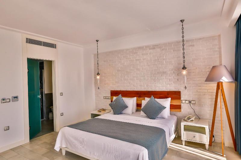 Arnna Hotel - image 6