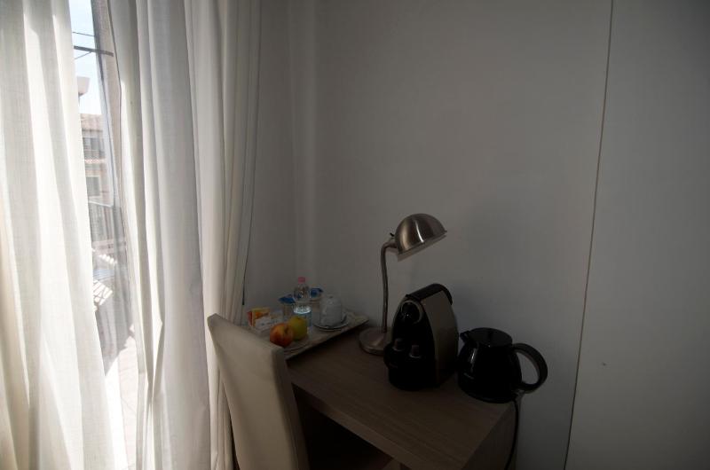 Superior Double Room image 2