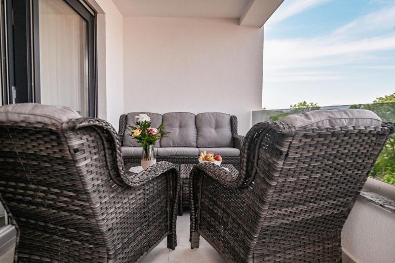 Luxury Apartment Nina with sea view - image 10