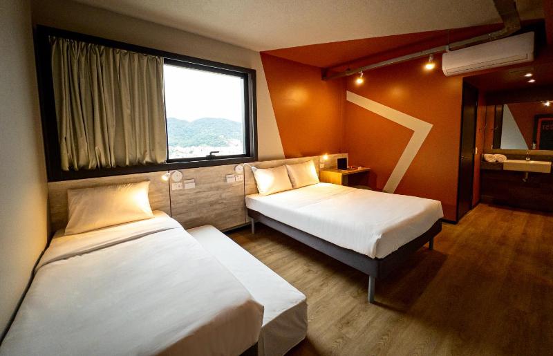 Ibis Budget Balneario Camboriu - image 18