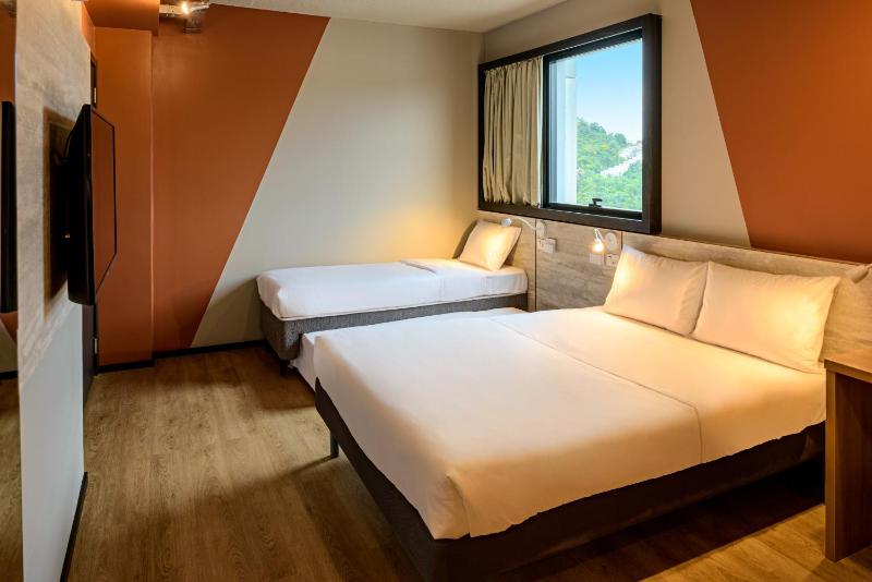 Ibis Budget Balneario Camboriu - image 14