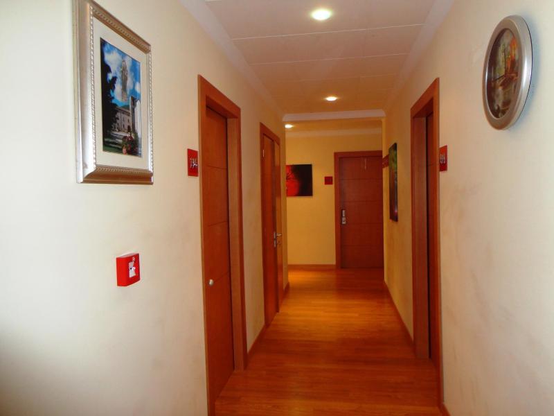 Double or Twin Room image 3