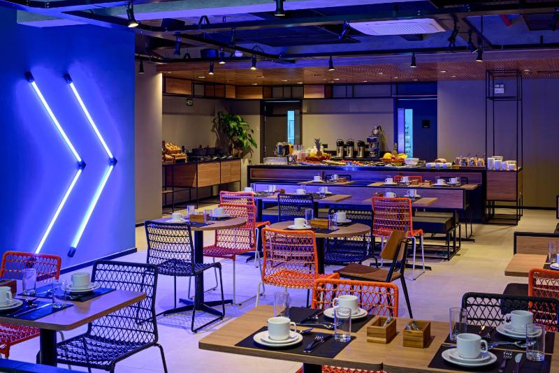 Ibis Budget Balneario Camboriu - image 9