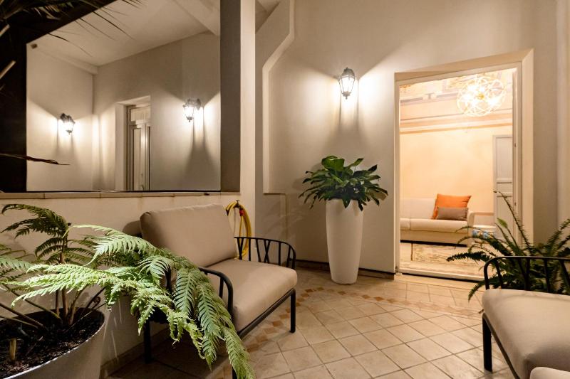 Palazzo Guajana - image 37