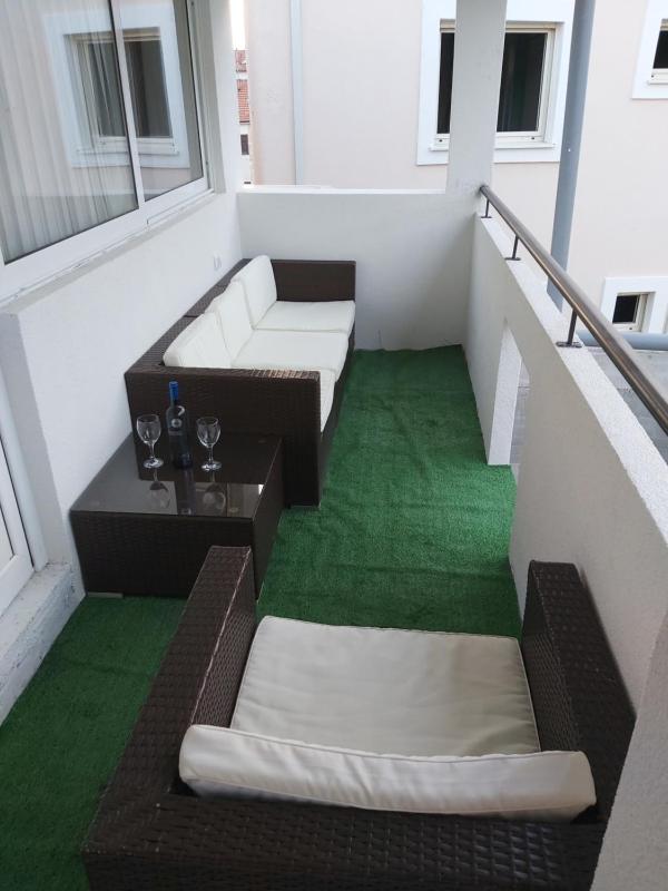 Two-Bedroom Apartment image 4