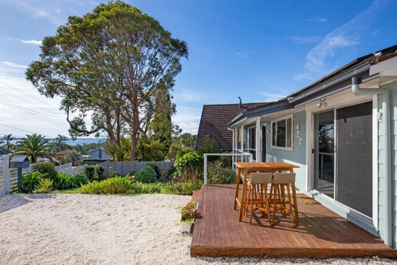 WindanSea Cottage Pet Friendly Ocean Glimpses - image 11