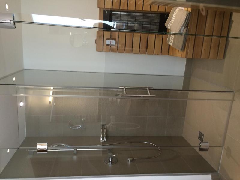 Three-Bedroom Apartment with Balcony image 2