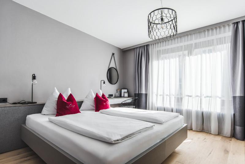 Premium Double Room image 1