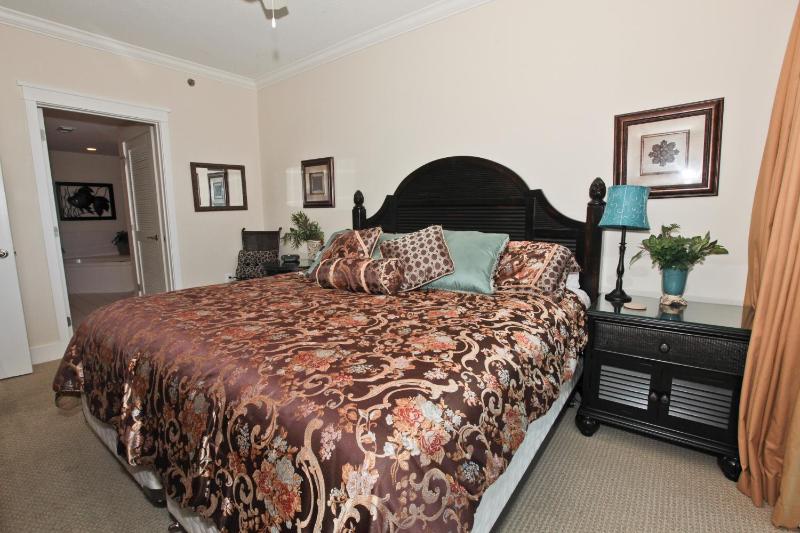 Two-Bedroom Apartment image 3