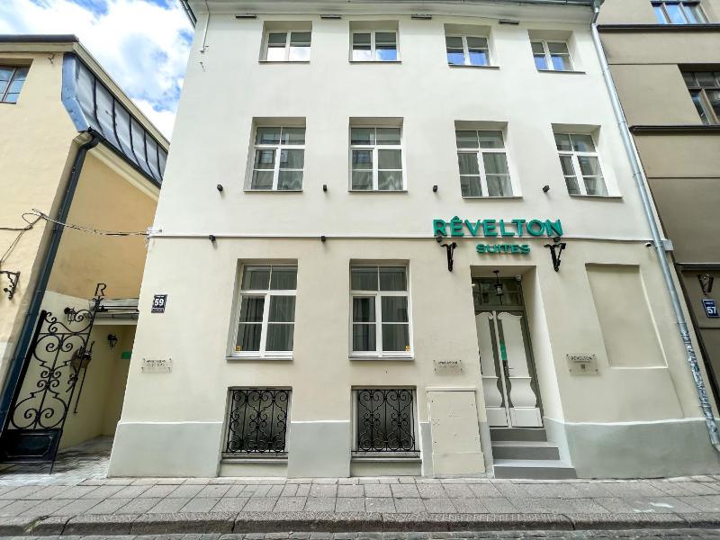 Revelton Suites Riga - image 15