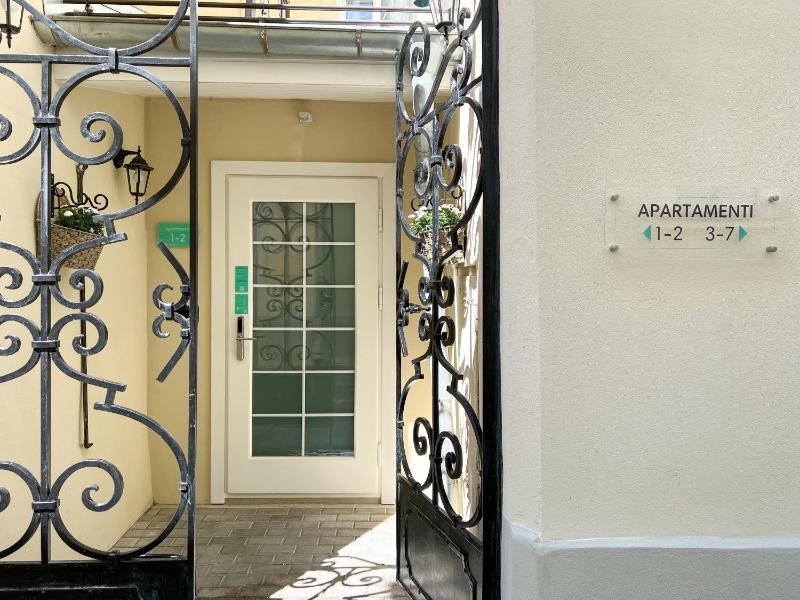 Revelton Suites Riga - image 6