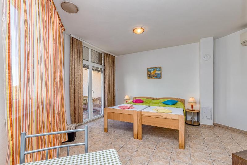 Sunrise Apartments - image 26