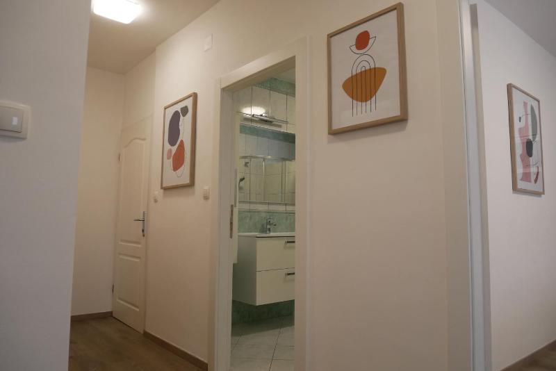 Apartment with Sea View image 1
