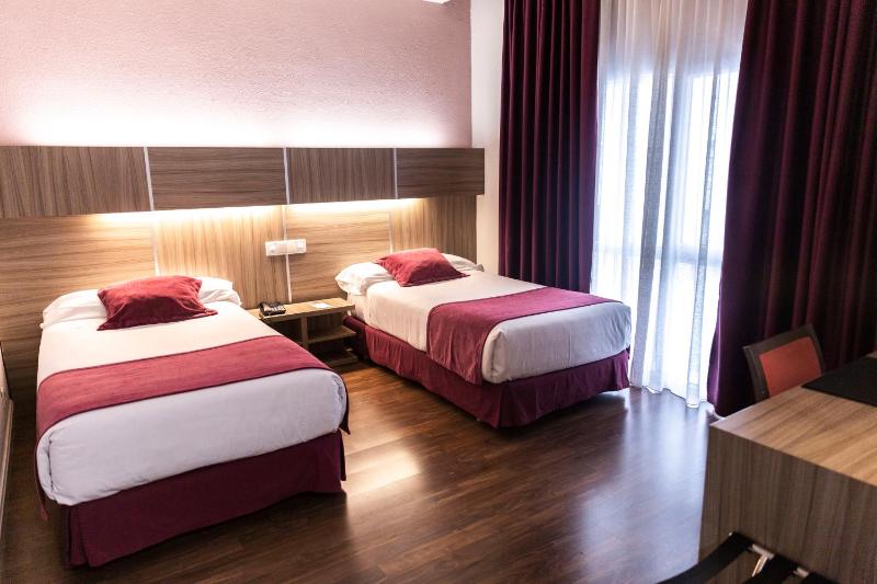 Double or Twin Room image 1