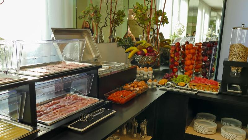 Hotel Puccini - image 11