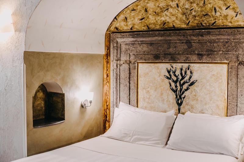 Junior Suite image 1