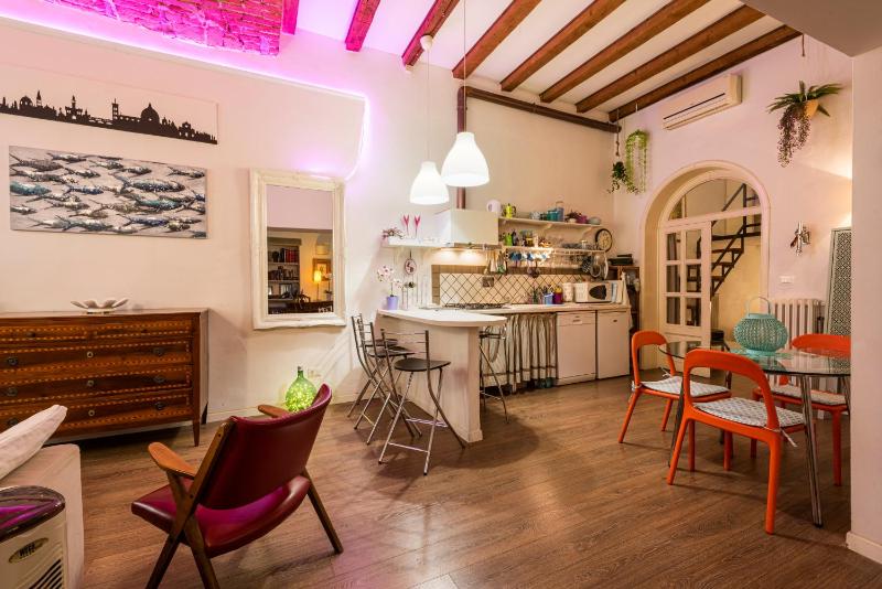 Florence Hideaway by Mmega - image 15