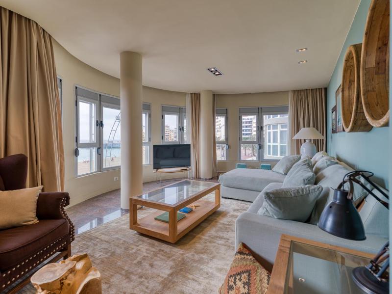 Luxury Bakus Canteras Beach - image 3
