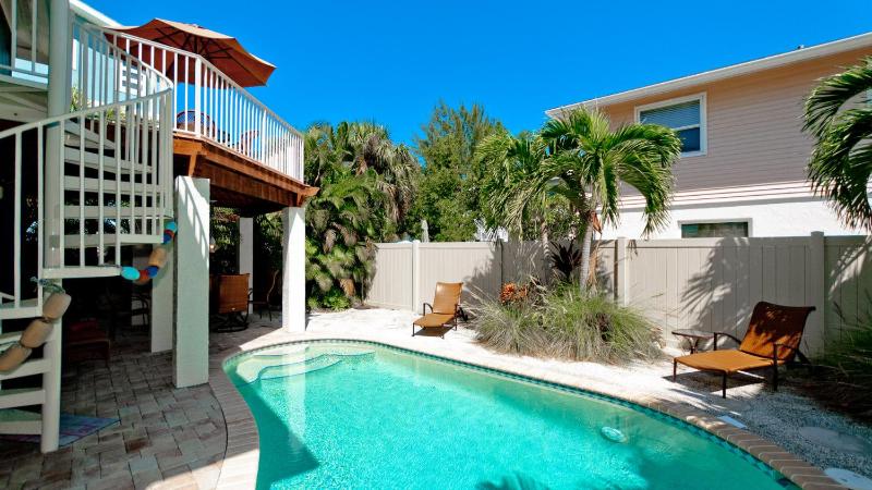 Bon Ami: North End AMI Pool Home Short Walk to Bean Point by Anna Maria Life Vacation Rentals - image 1