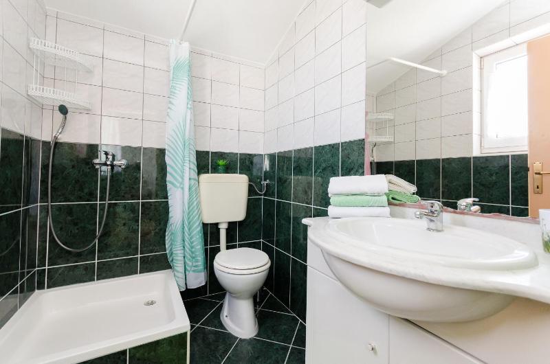 Two-Bedroom Apartment image 3