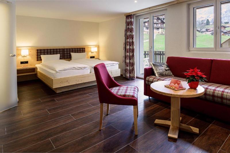 Superior Double Room image 4