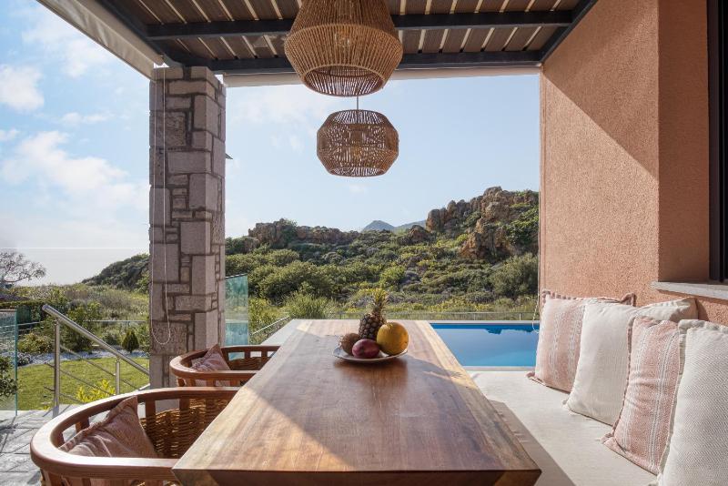 Villa with Private Pool image 3