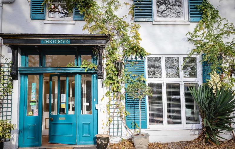 The Grove Hotel - image 1