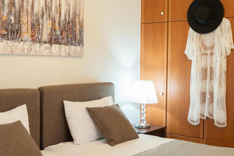 Studio Apartment image 4