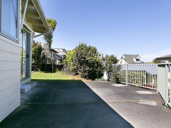 Golders Heights - Taupo Holiday Home - image 22
