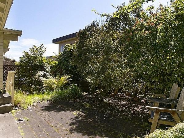 Golders Heights - Taupo Holiday Home - image 10